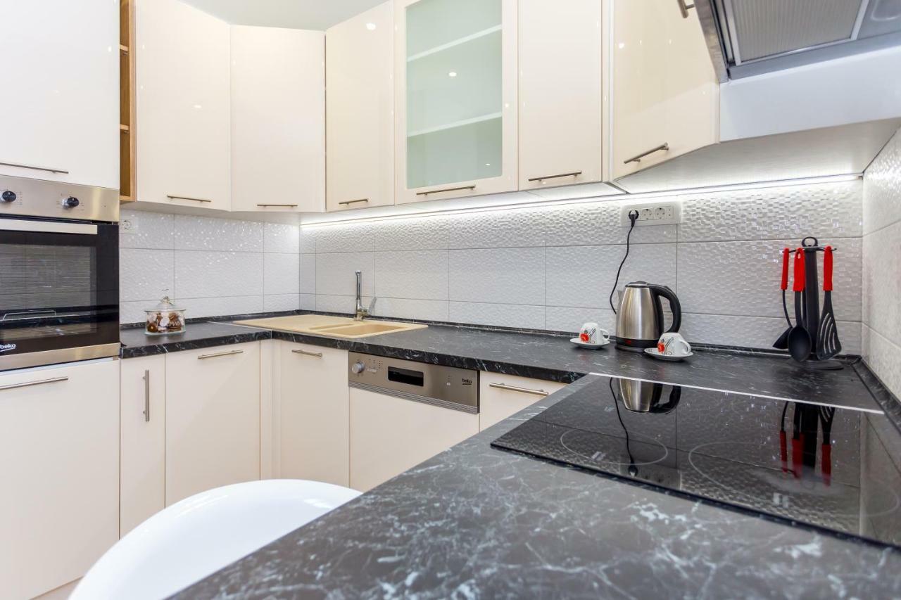 Urban Luxury Suites Juricevic Duce Exterior photo