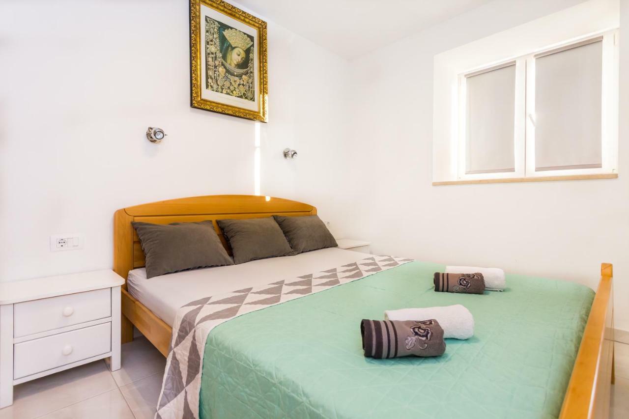 Urban Luxury Suites Juricevic Duce Exterior photo